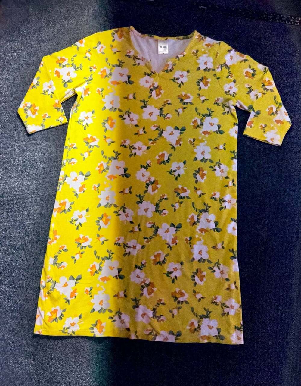 Blair Yellow Floral Print V-Neck 3/4 Sleeve Dress Sz medium